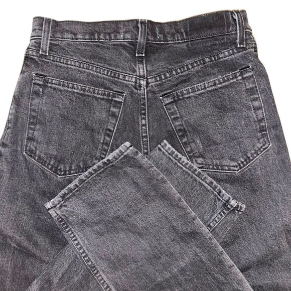 Abercrombie & Fitch The 90's Straight Ultra High Rise Distressed Denim Jean - Picture 1 of 7